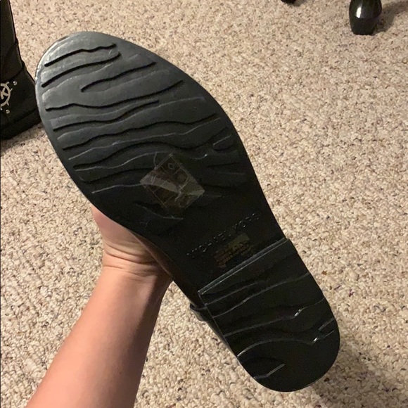 Michael kors rain boots - Picture 2 of 2